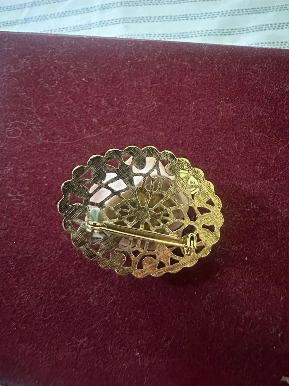 Delicate Pink Rose Gold-Tone Filigree Brooch - Women Jewelry